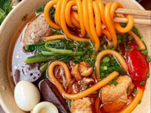 Quán bún đỏ Buôn Ma Thuột
